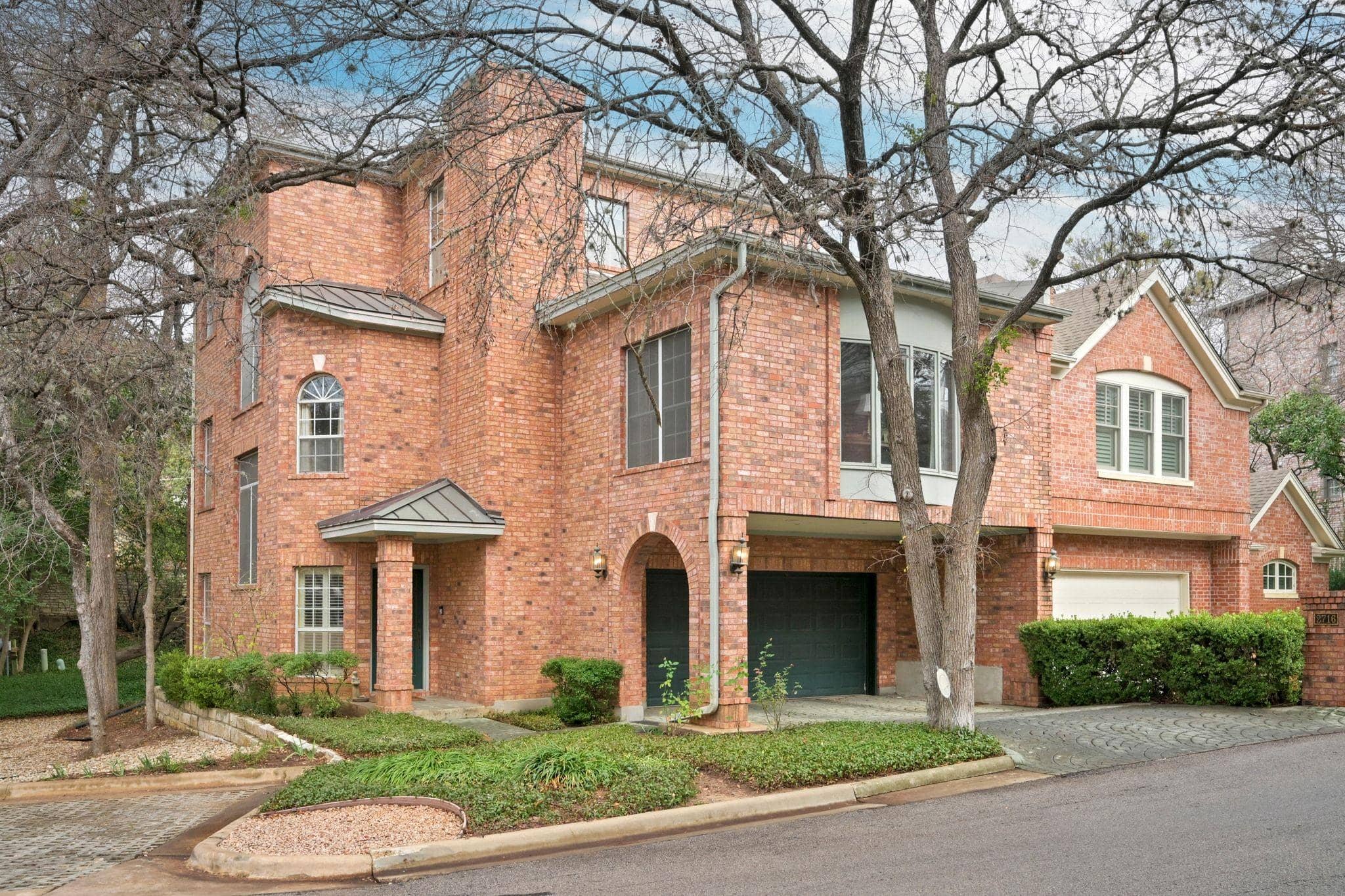 2716 Hillview Green, Austin 78703