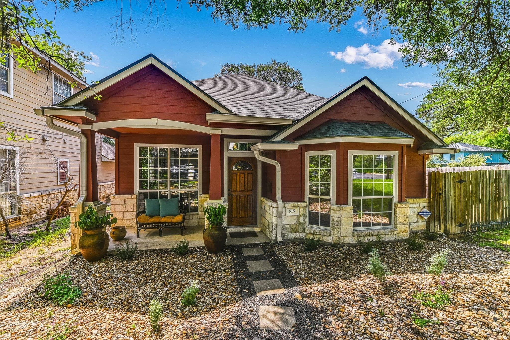 915 Garner, Austin 78704