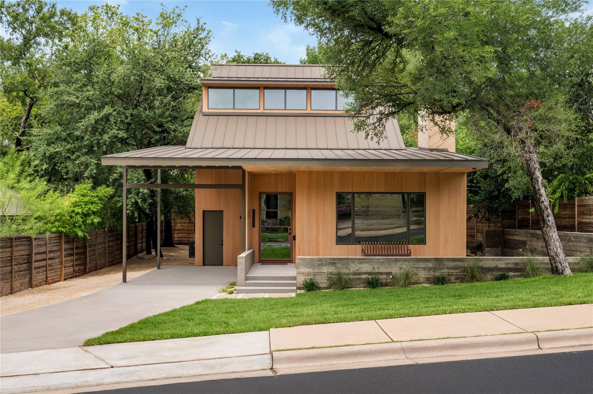 1102 Charlotte, Austin 78703