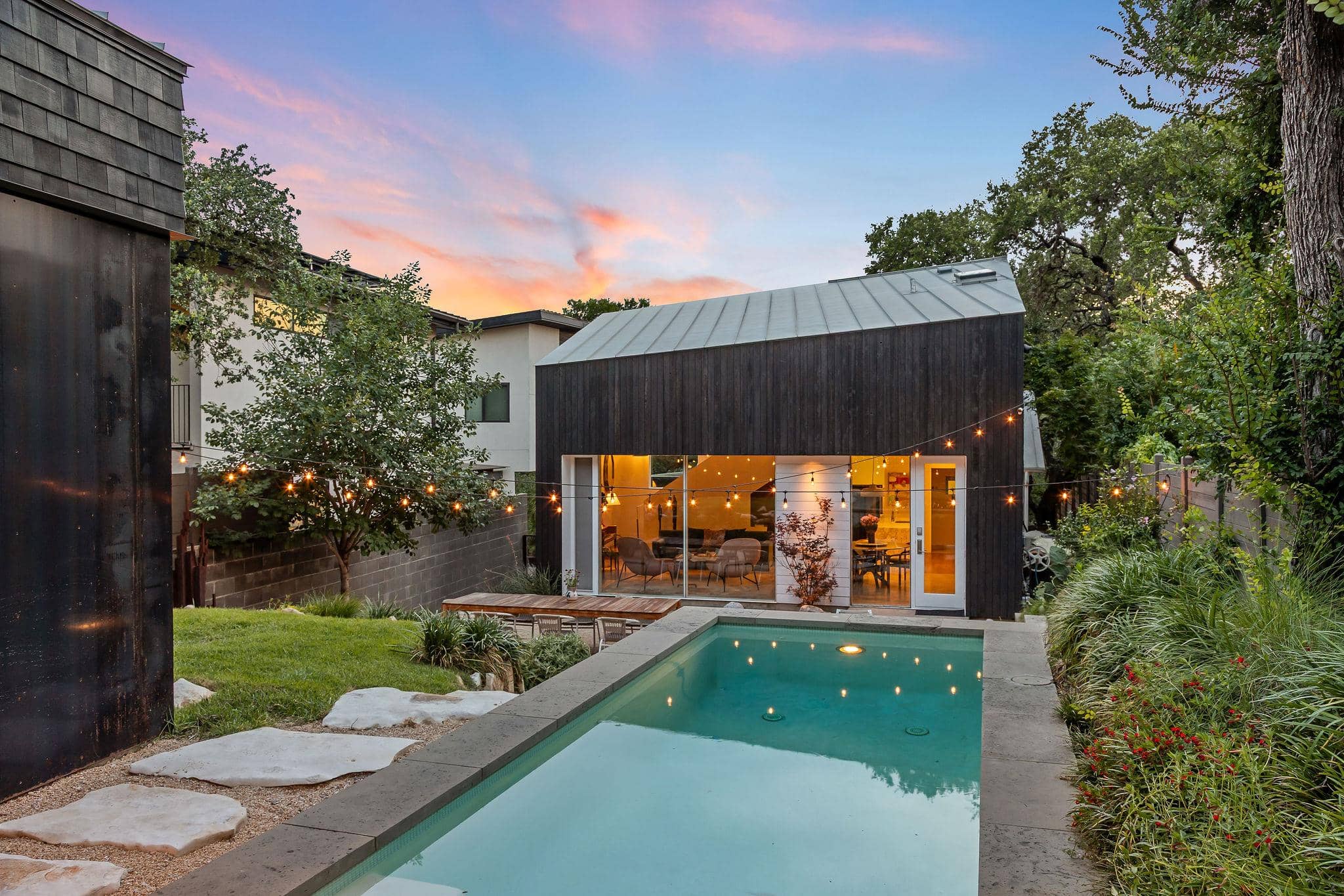 1303 1/2 Hillside, Austin 78704