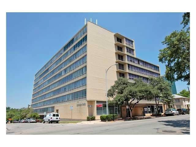 1800 Lavaca #204, Austin 78701