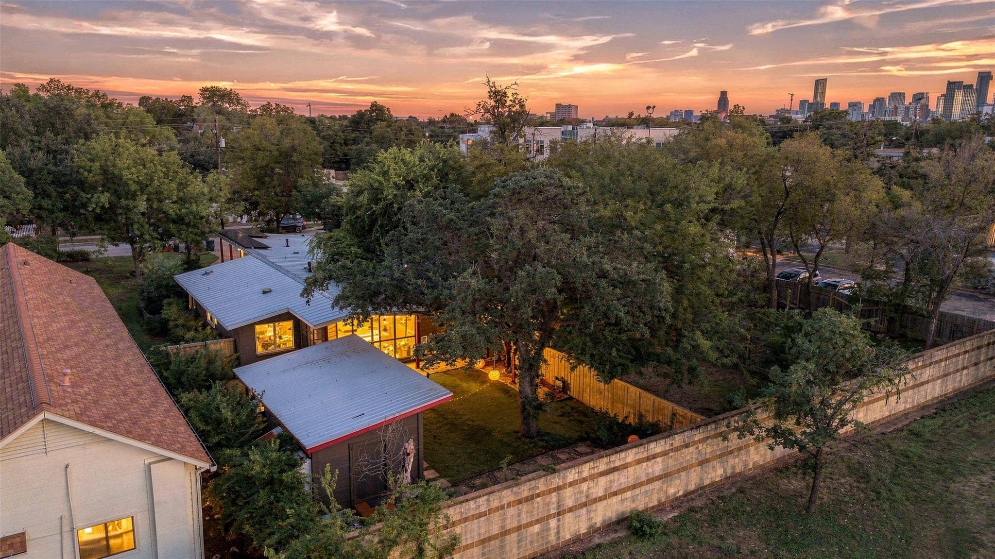3504 West, Austin 78705