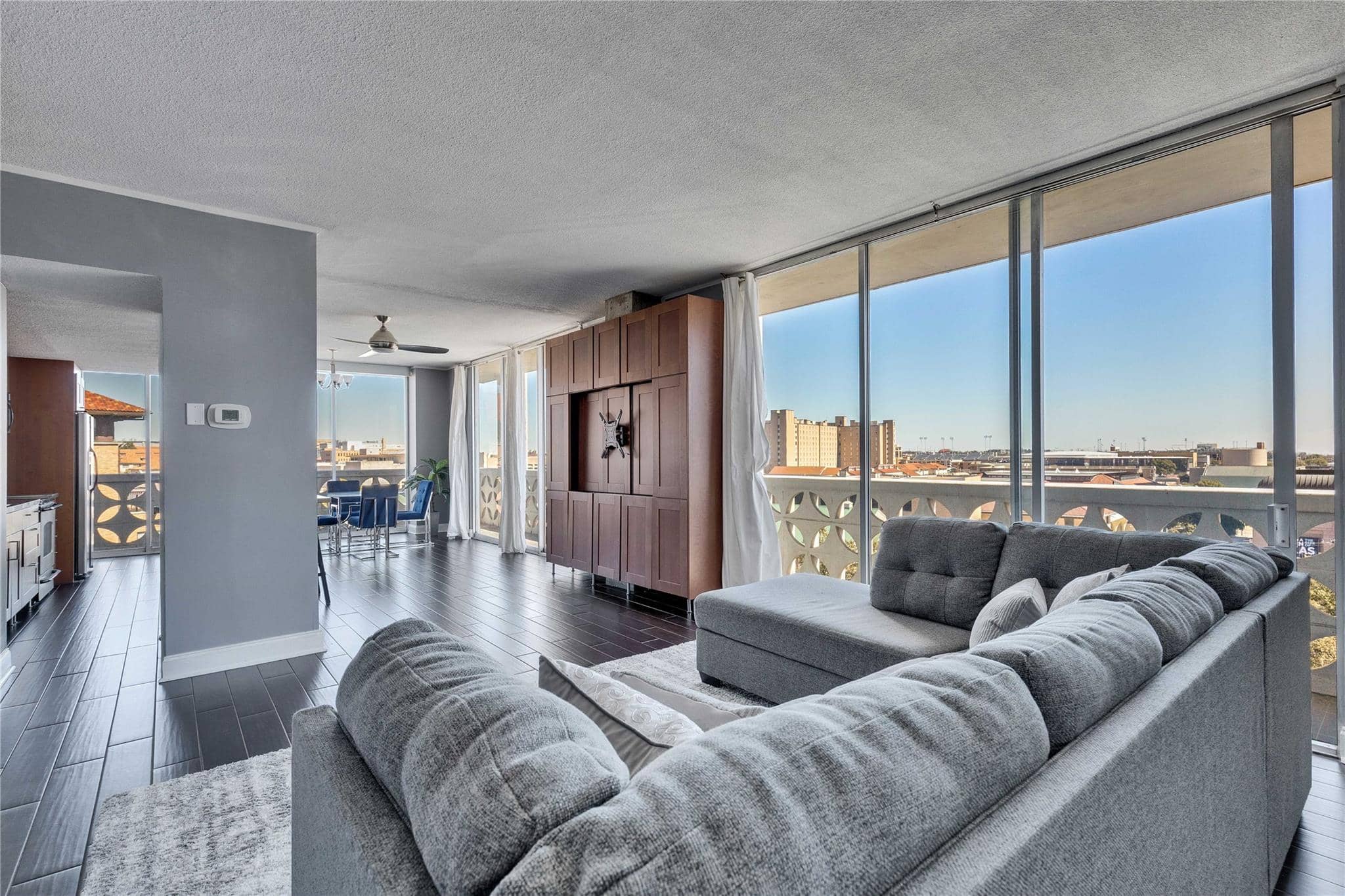 1801 Lavaca #5D, Austin 78701