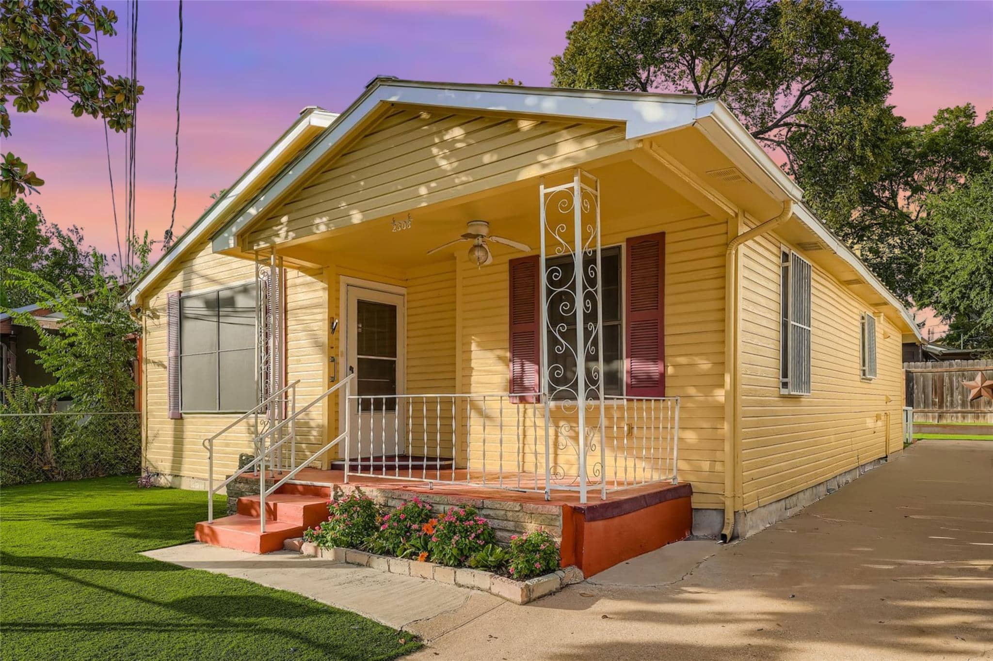2308 Santa Rita, Austin 78702