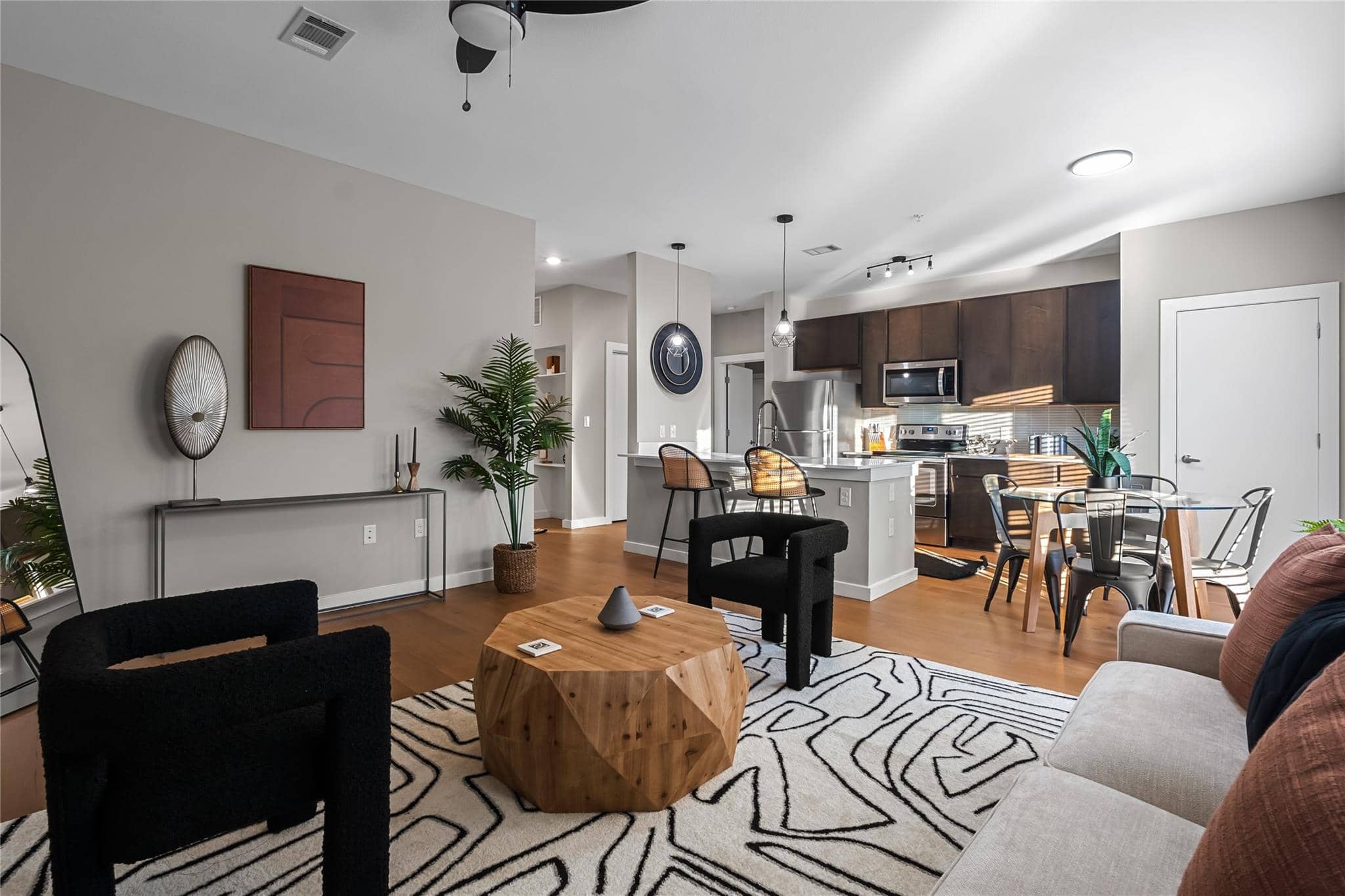 2505 Thornton #3312, Austin 78704