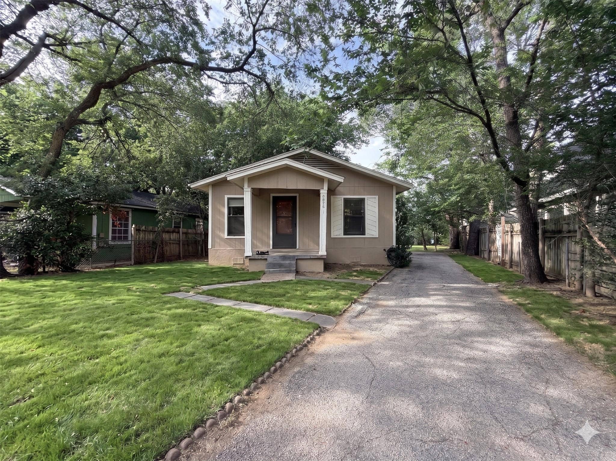 2710 3rd, Austin 78702