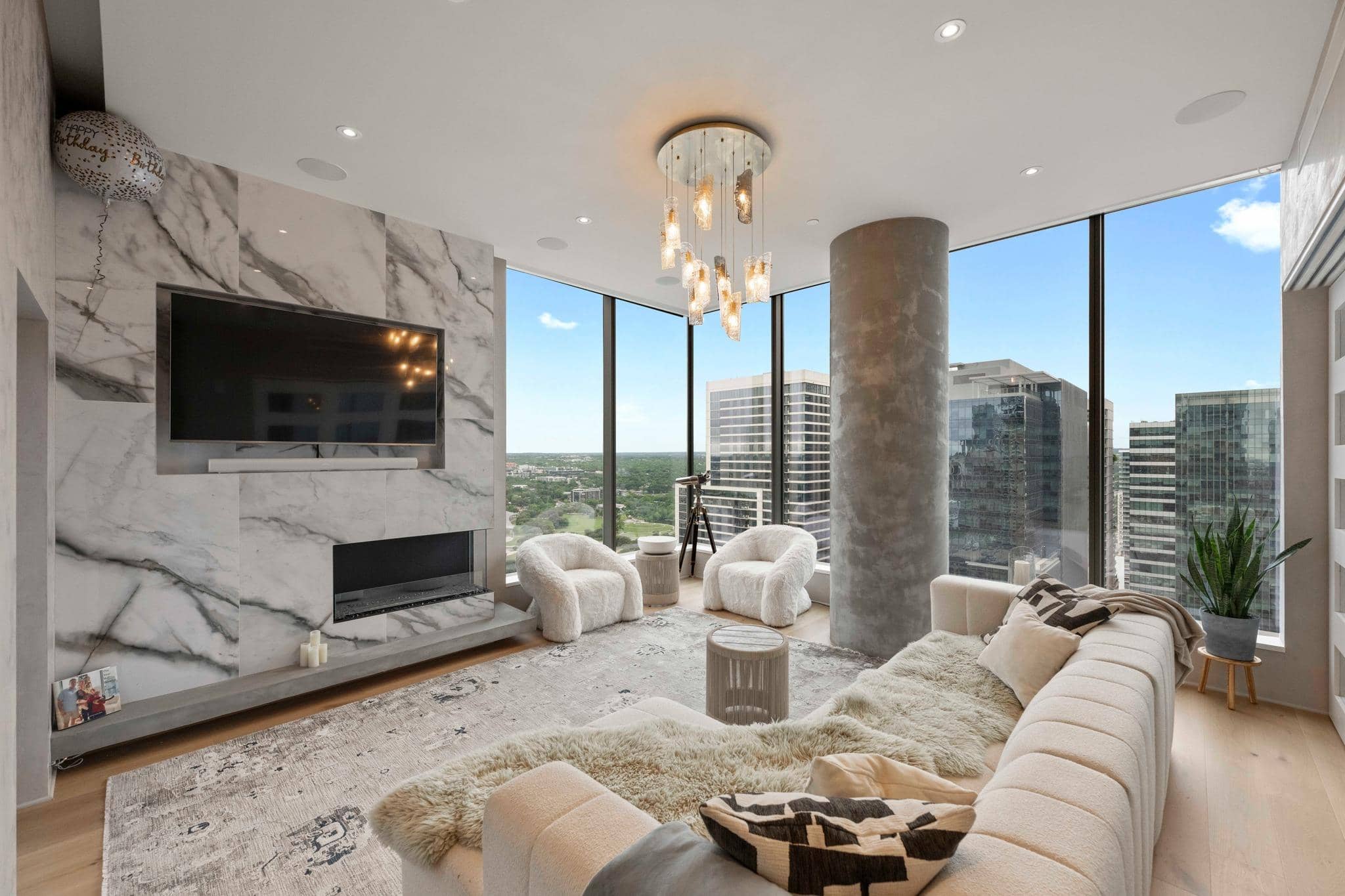 210 Lavaca #2706, Austin 78701