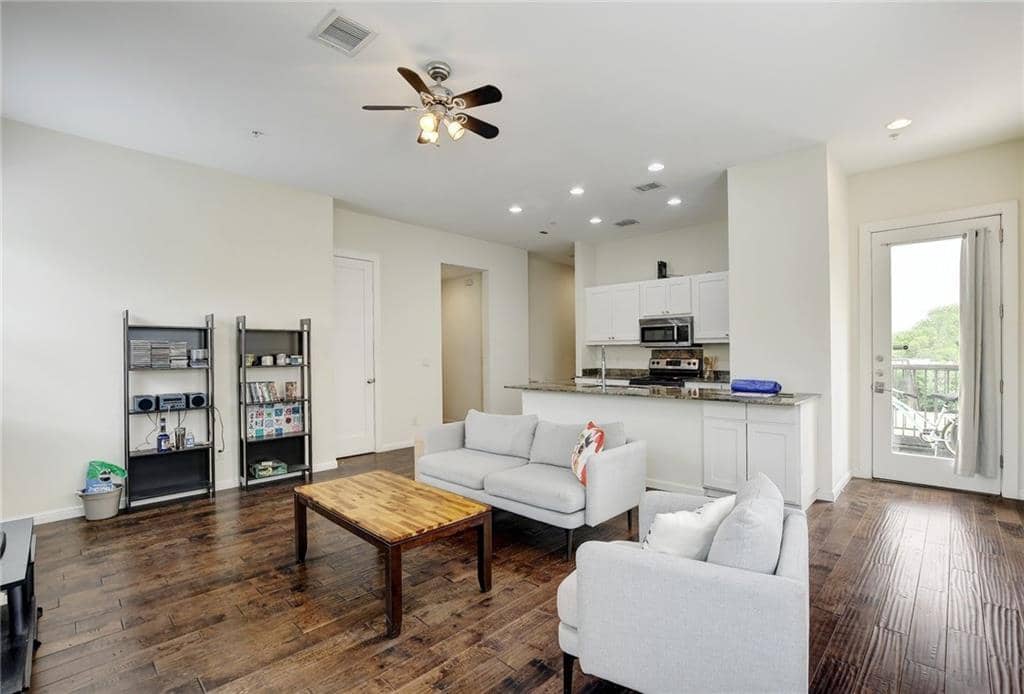 2708 San Pedro #301, Austin 78705