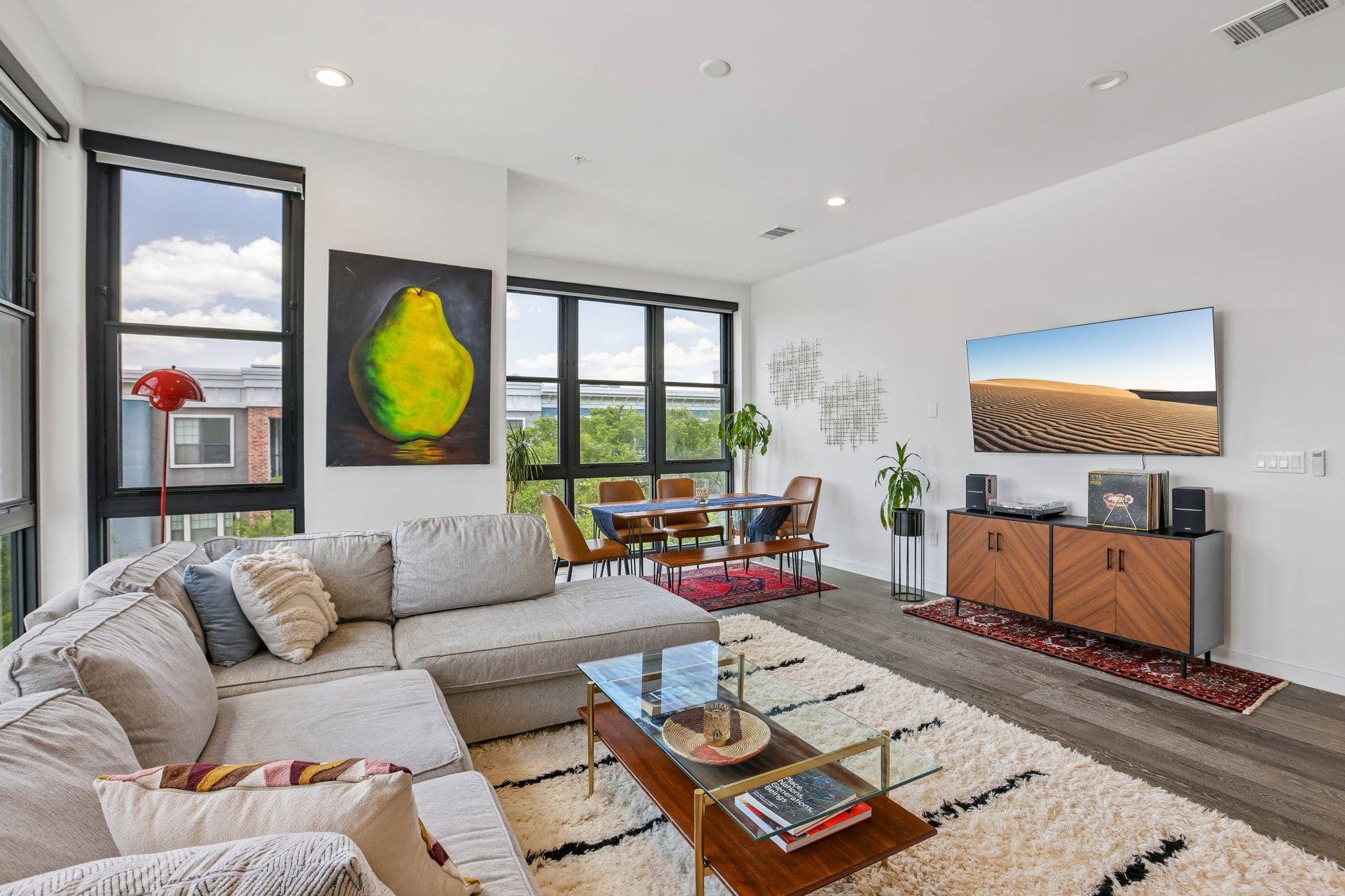 800 Embassy #319, Austin 78702