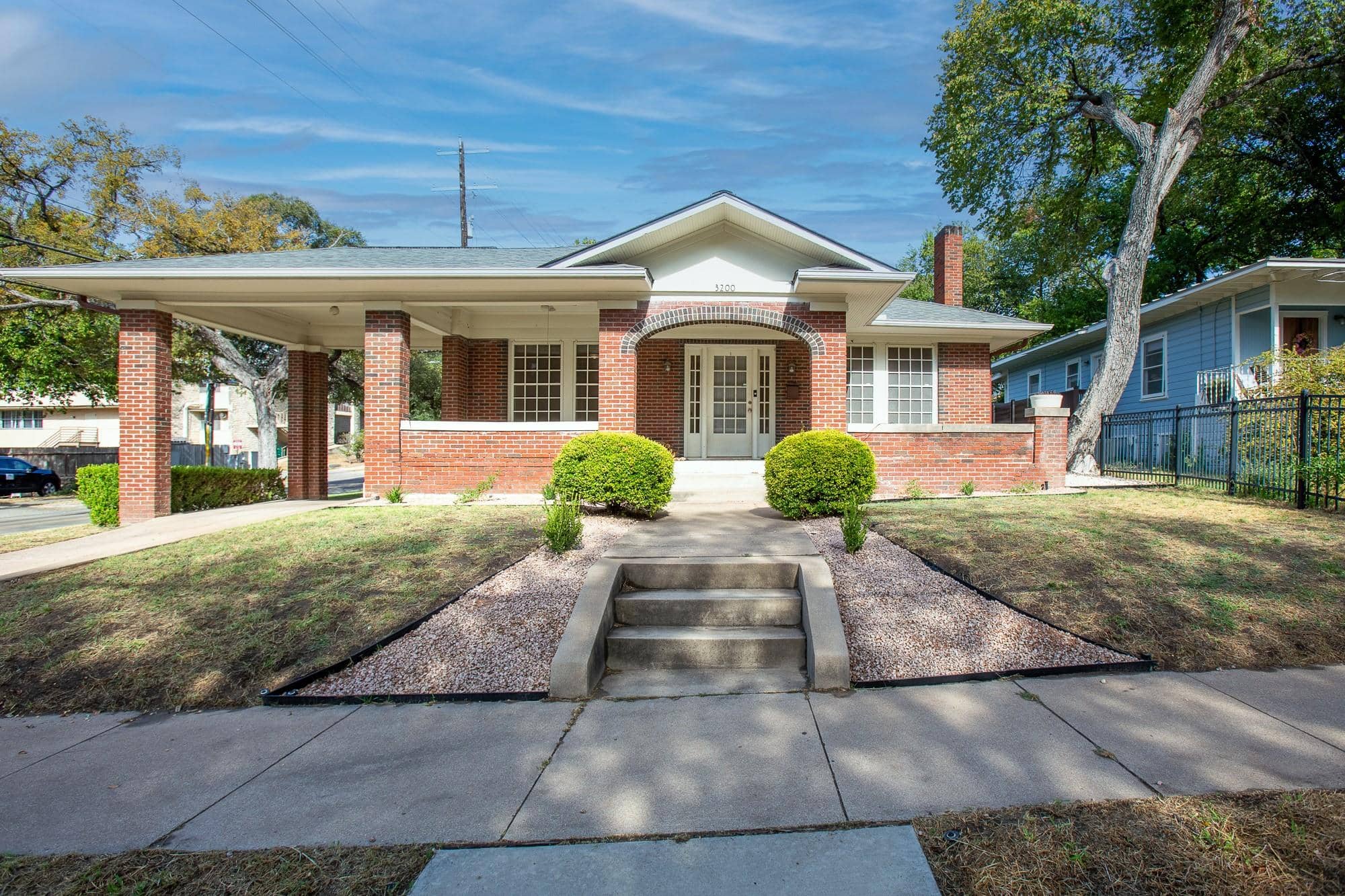 3200 Harris Park, Austin 78705