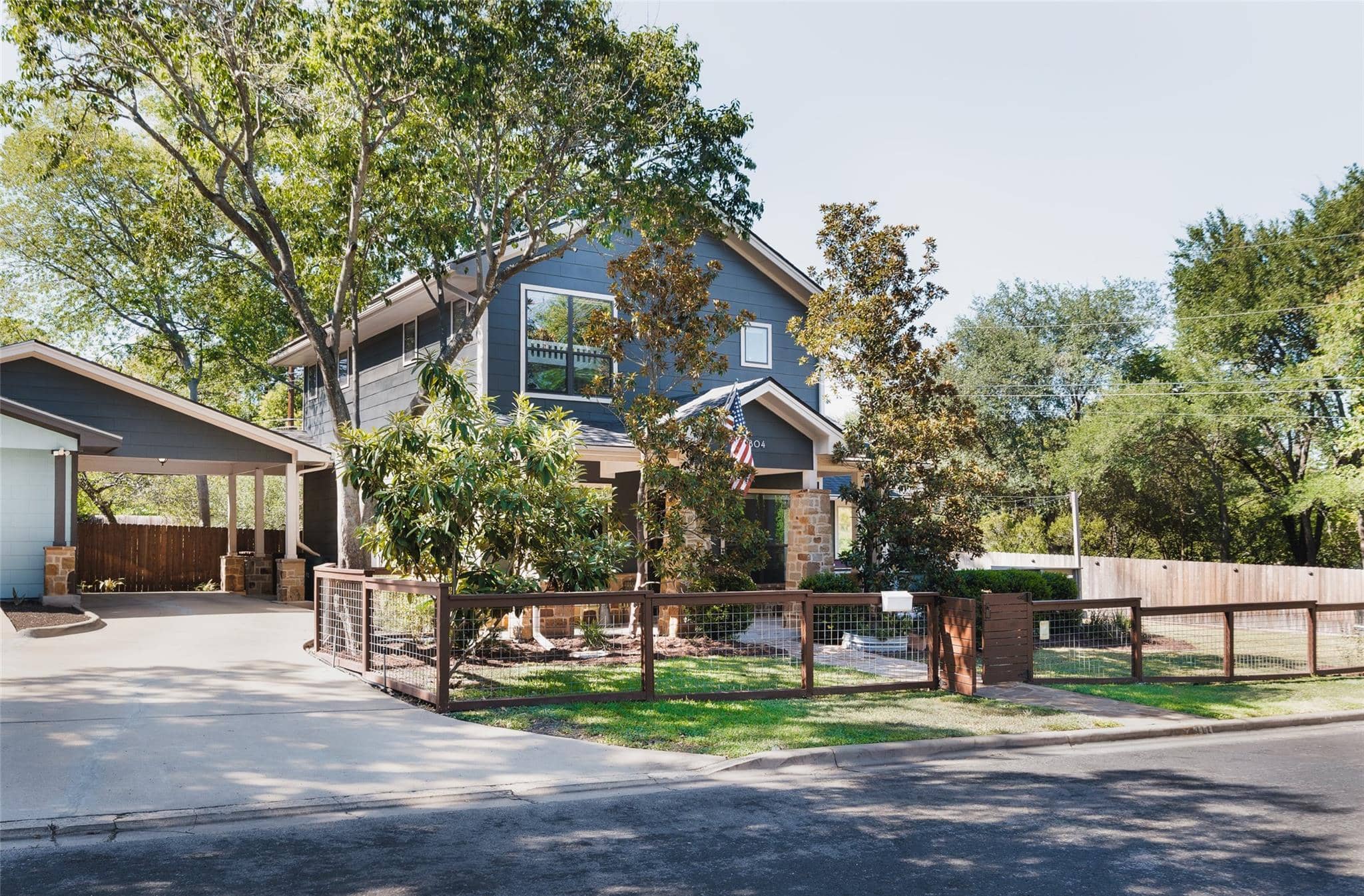 2804 Wilson #B, Austin 78704