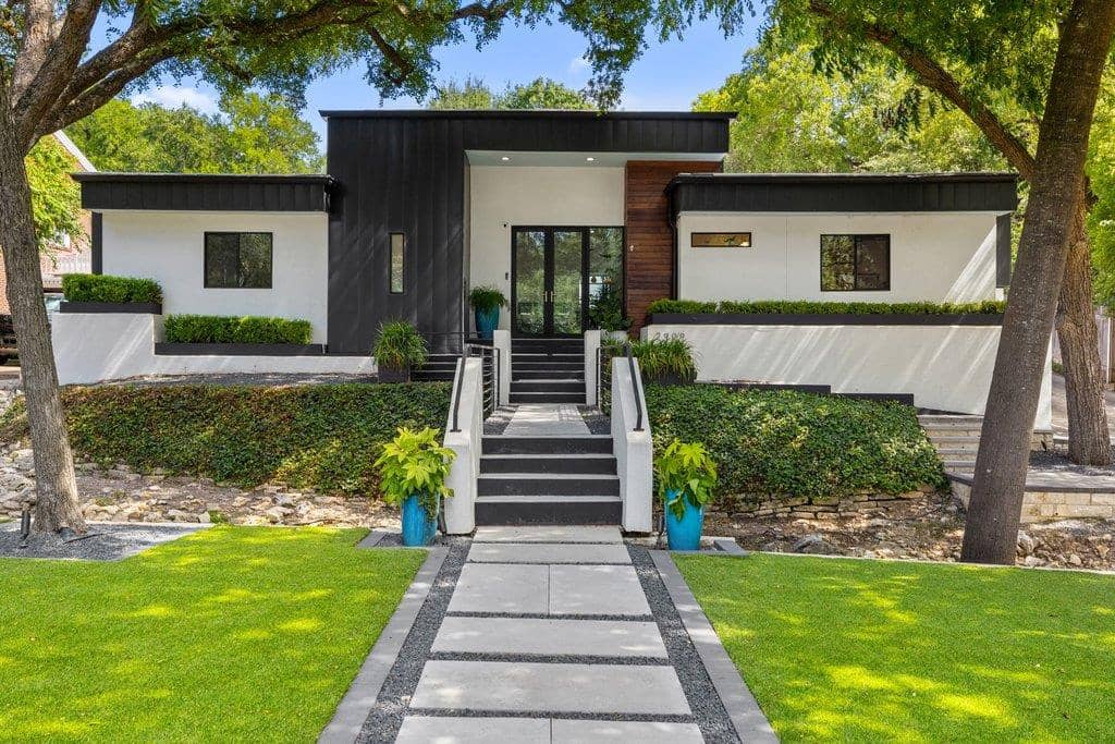 2909 Hillview, Austin 78703