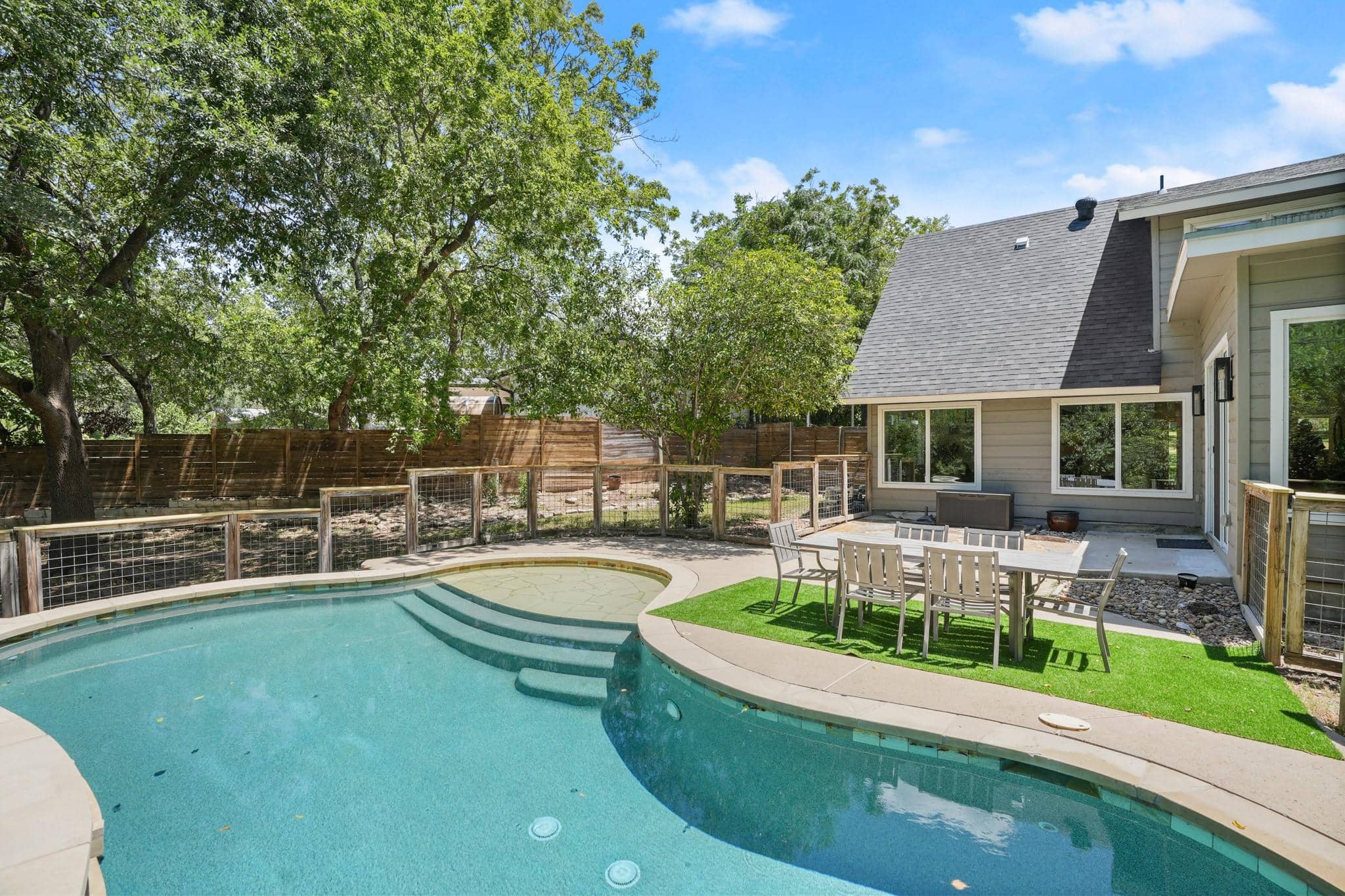 2506 Friar Tuck, Austin 78704
