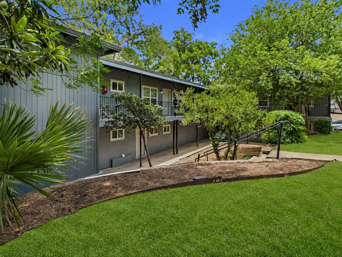 3008 Cedar #3, Austin 78705
