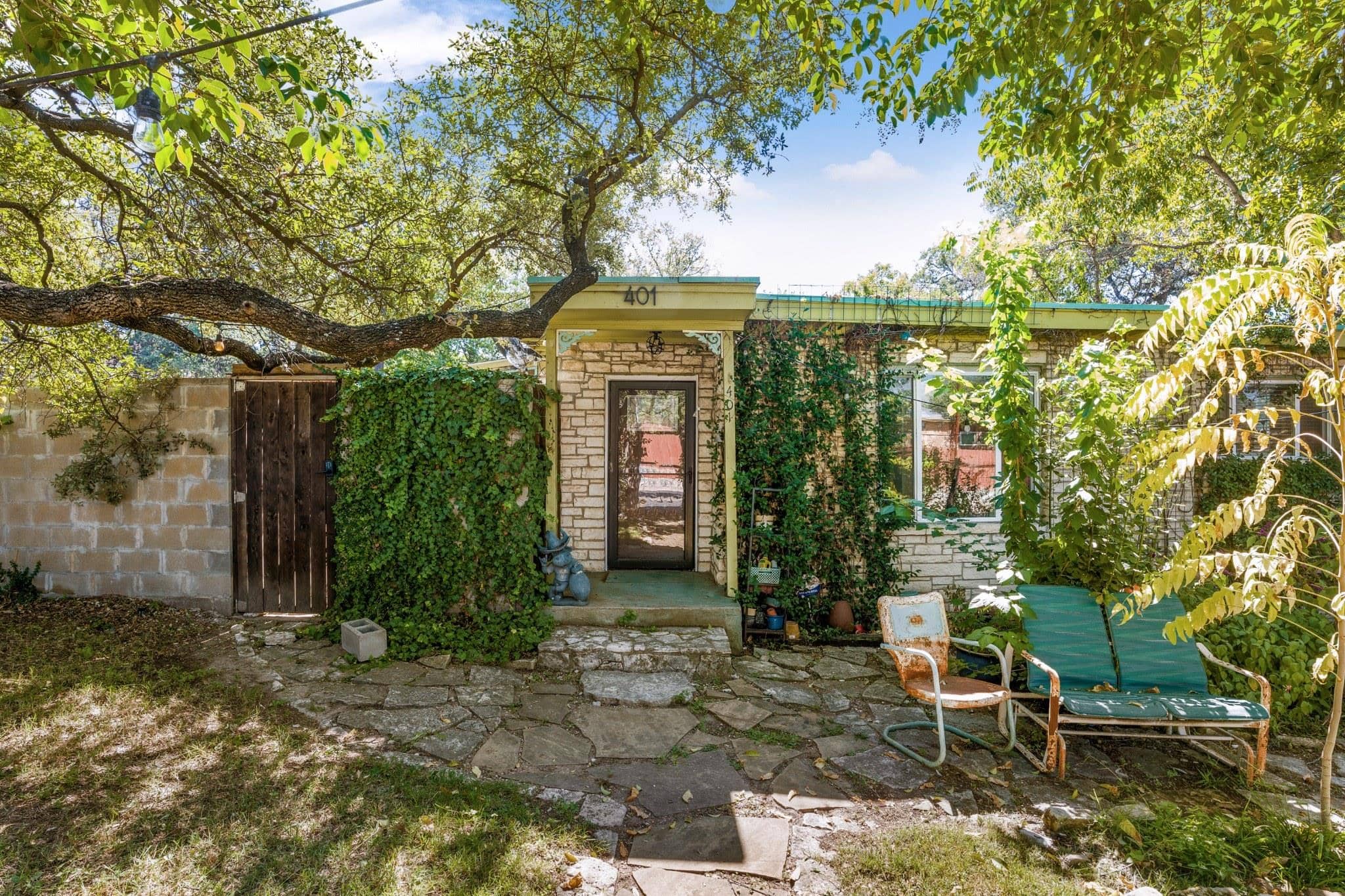 401 Live Oak, Austin 78704