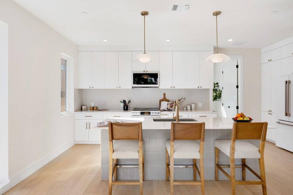 3524 Gonzales #1B, Austin 78702