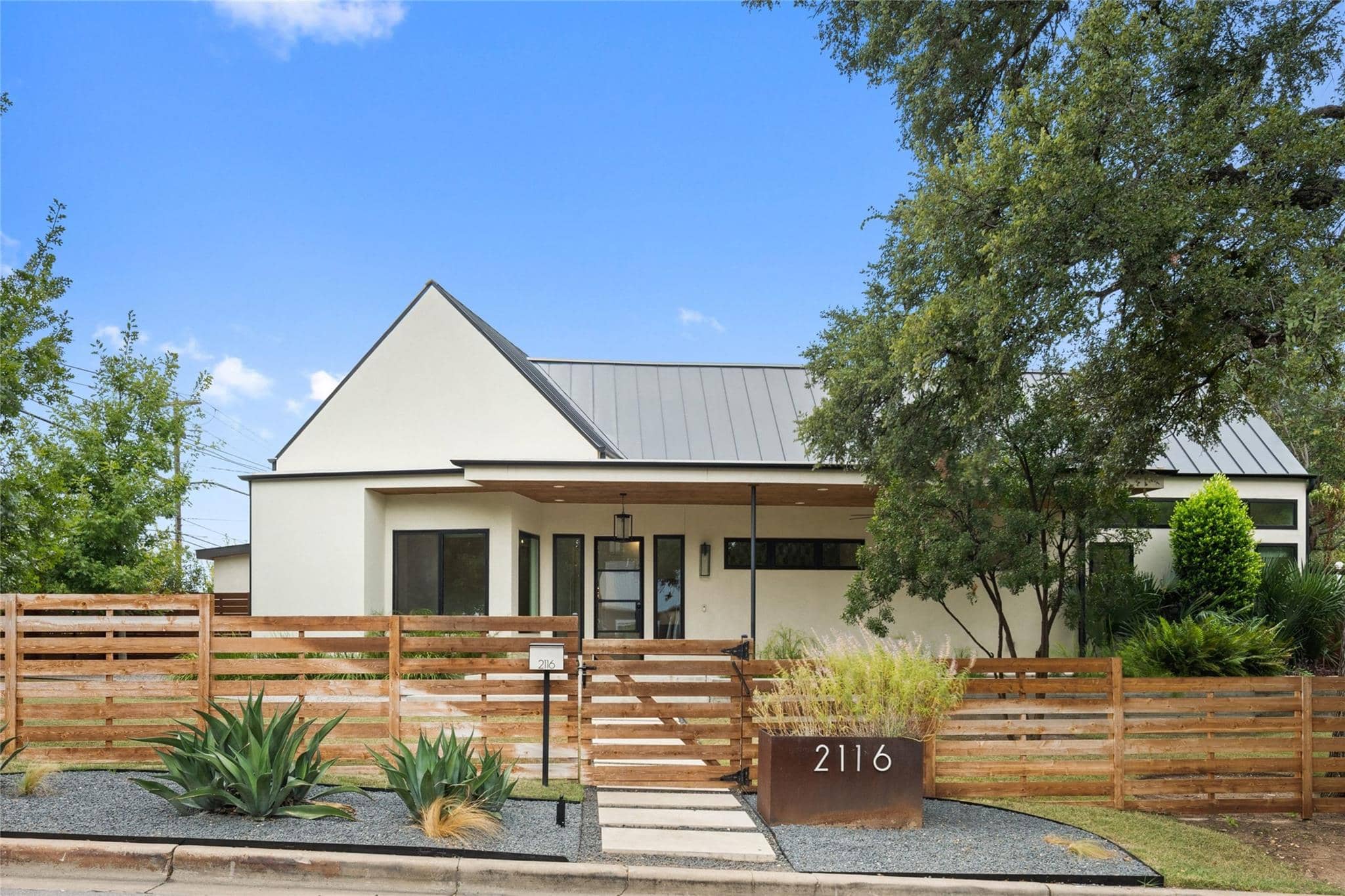 2116 Kenwood, Austin 78704